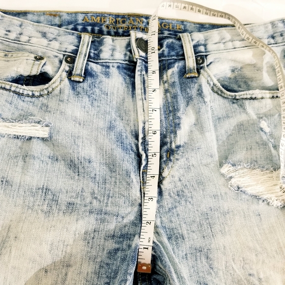 American Eagle Outfitters Core Flex Light Faded Distressed Denim Shorts - Picture 12 of 14
